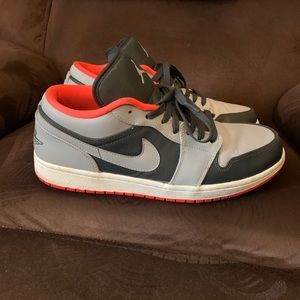 Nike Air Jordan 1 Retro rareWolf Gray/infrared low